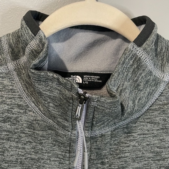 The North Face Zipper Pullover - Picture 3 of 8